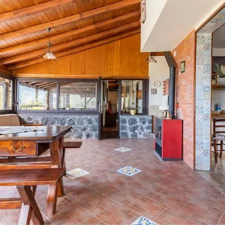 Gorna Feriehus Trecastagni