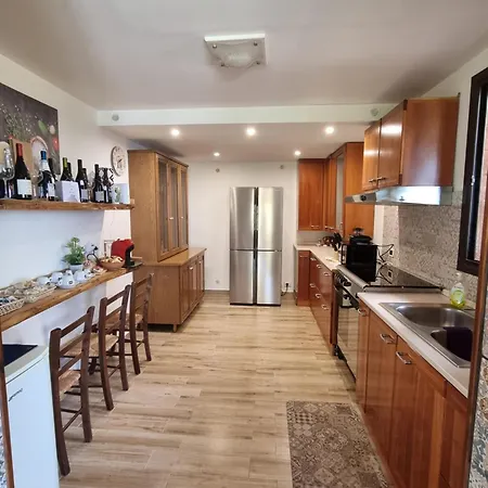 Gorna Feriehus Trecastagni